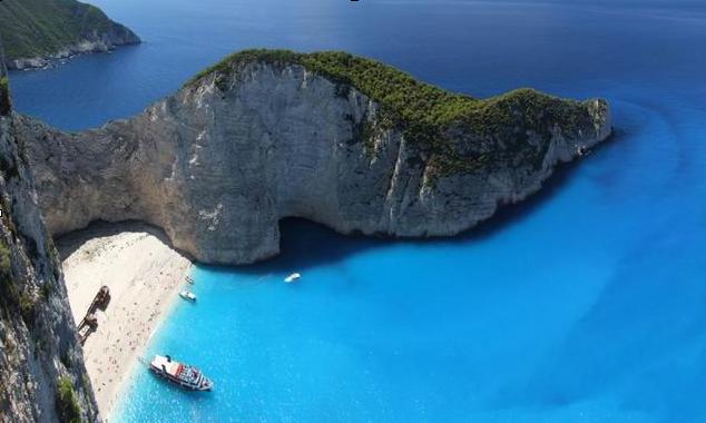 Zakynthos http://lh4.ggpht.com/-s-kcnWVNll4/SdeFfbDfxoI/AAAAAAAABAc/Pii_6ZnRc7E/s800/DSC08239.JPG